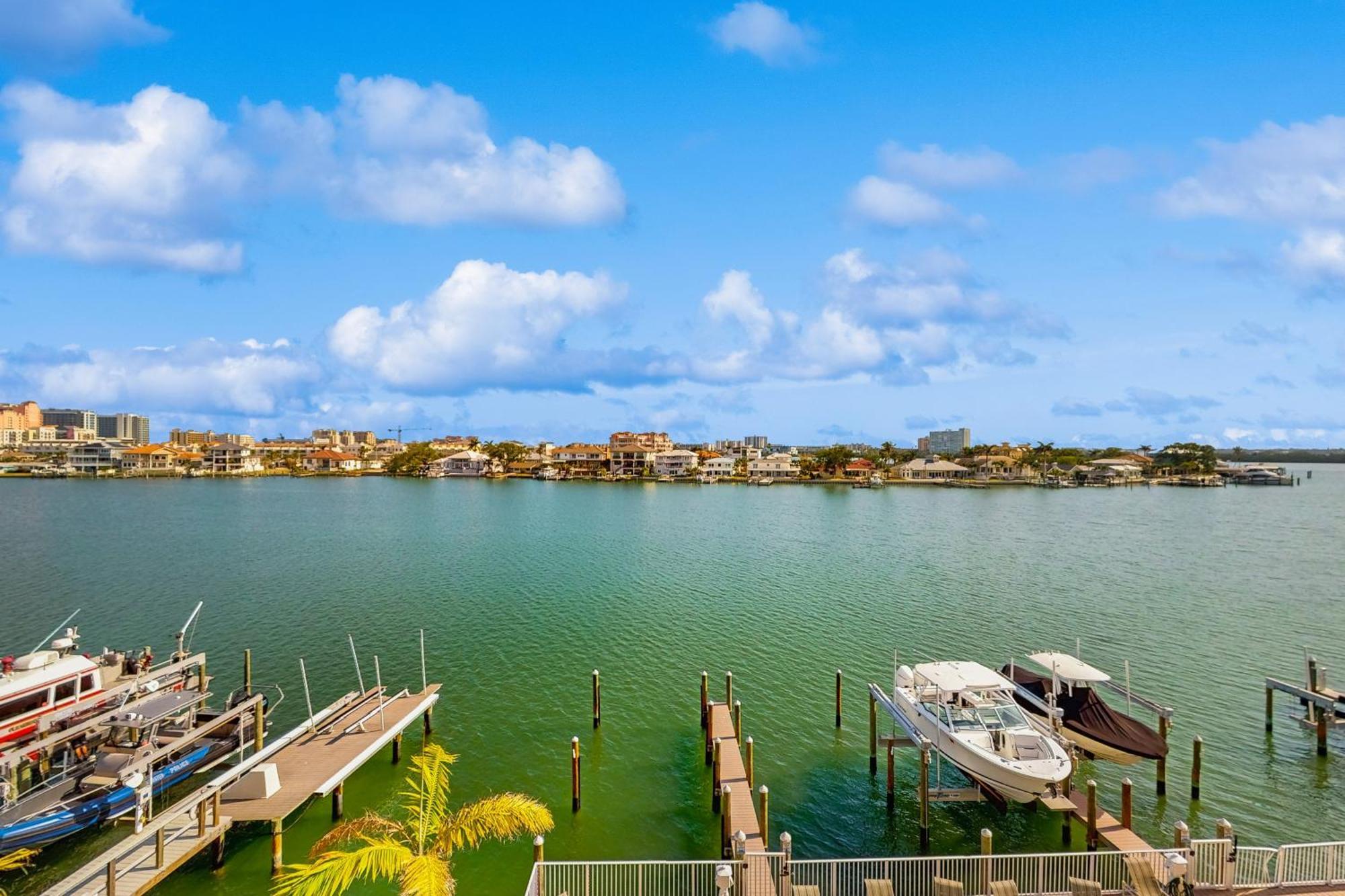 Dolphin'S Cove - Clearwater Beach, Fl Extérieur photo